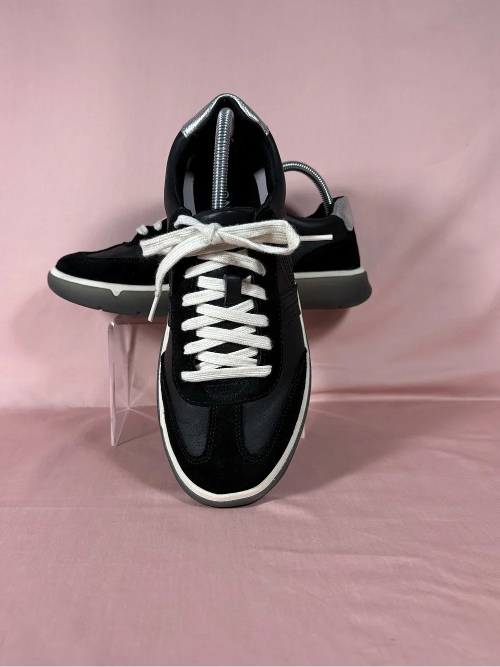 Vionic City Walk Black Sneakers Women's Size 9.5 Wide /CM 25.8